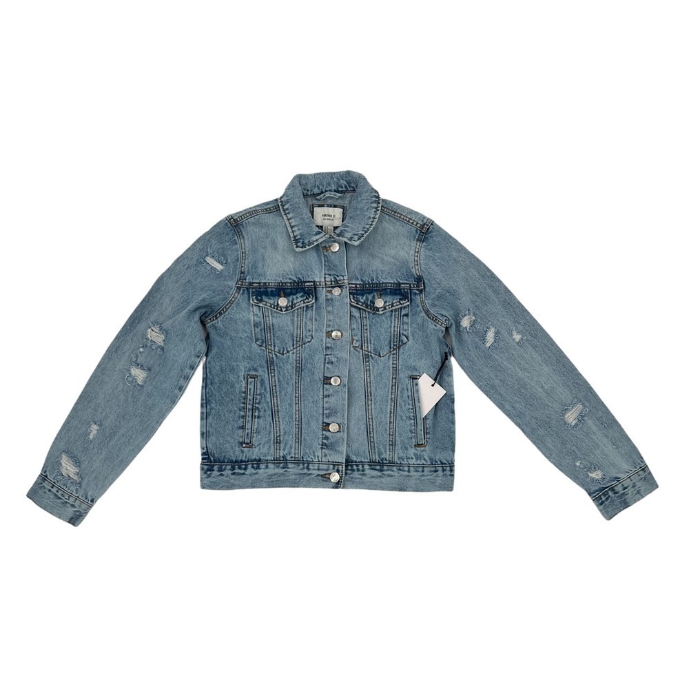 NWT Forever 21 Women's Casual Distressed Button Up Jean Jacket Size Small